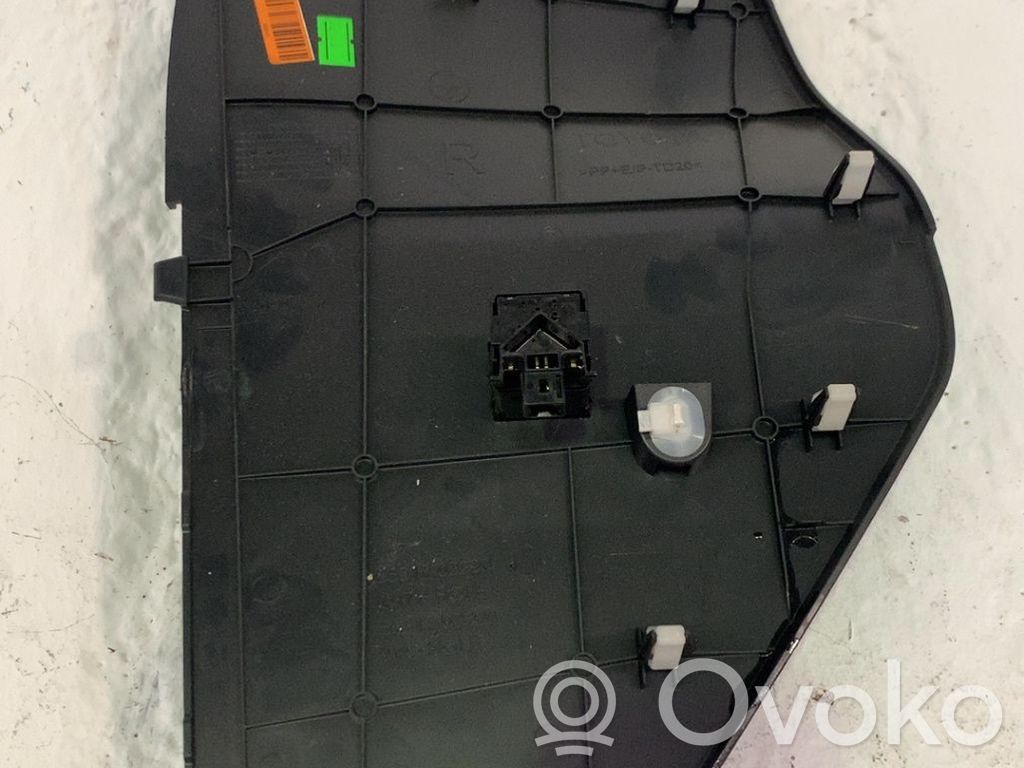 Toyota Corolla E210 E21 Verkleidung des Armaturenbretts 