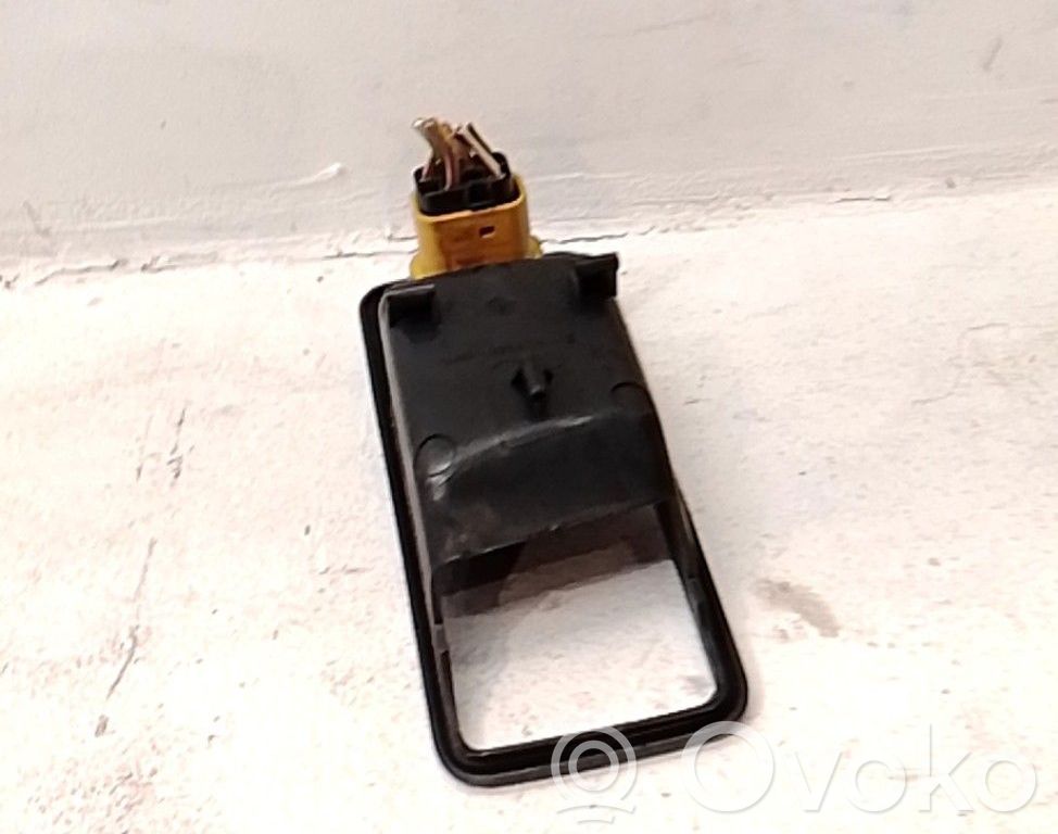 Interruptor del elevalunas eléctrico   1850432,F1ET14529AA