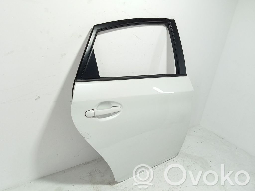 Puerta trasera   6700347080