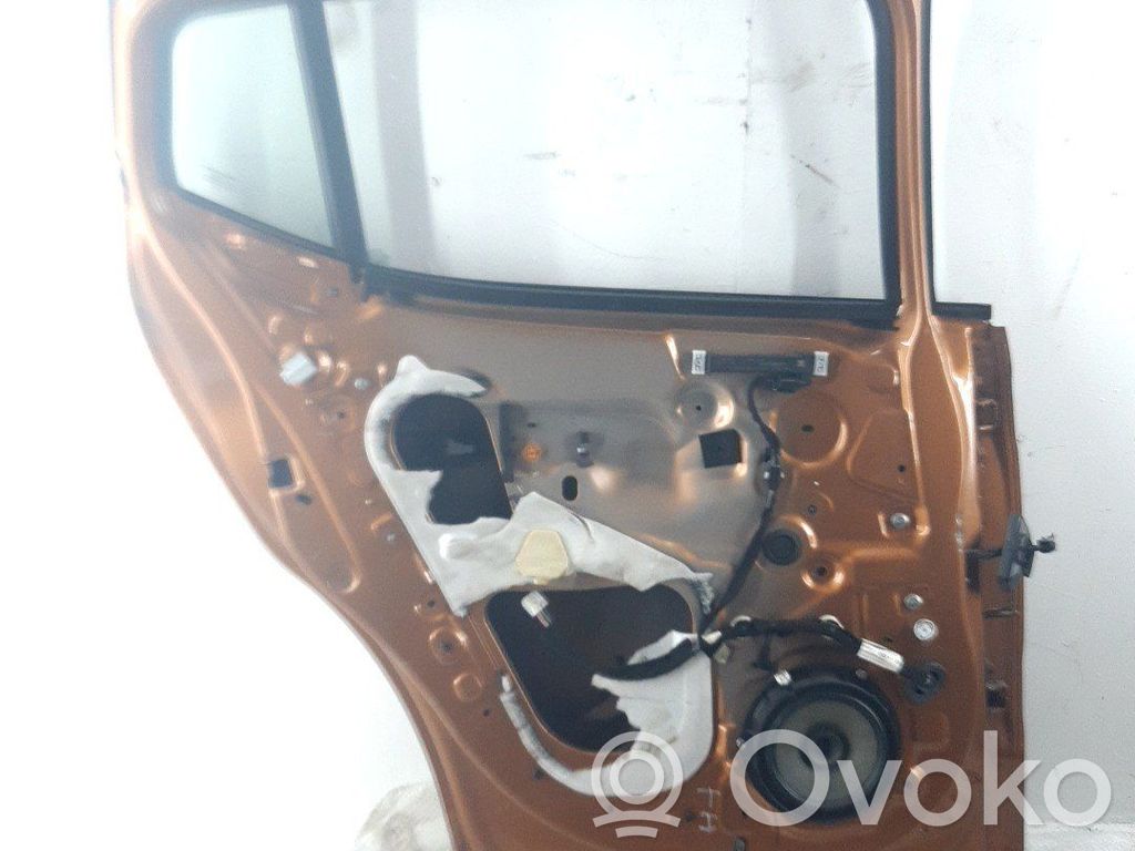 Tür hinten   821016131R