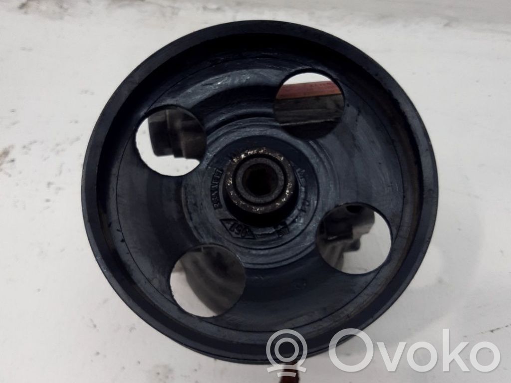 Ohjaustehostimen pumppu   8200709234