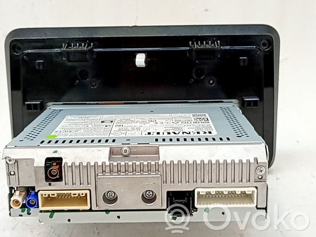 Dacia Duster Head up display screen 