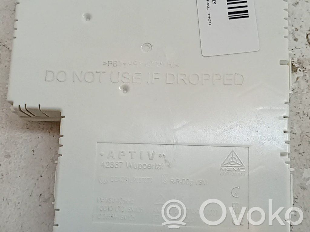 Opel Astra L Modul siguranțe 