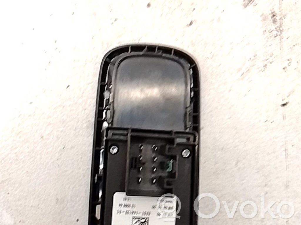 Interruptor del elevalunas eléctrico   1547740,8A6T14A132EC