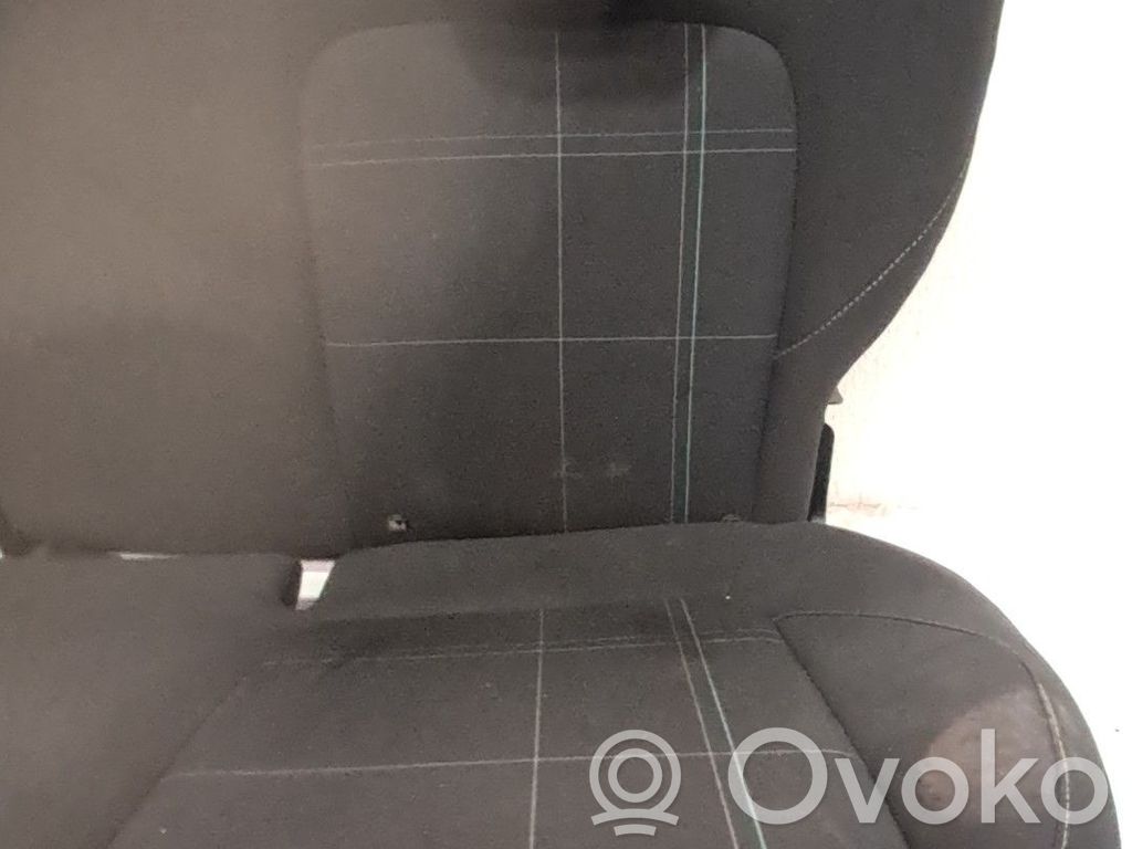 Ford Fiesta Fotel tylny 