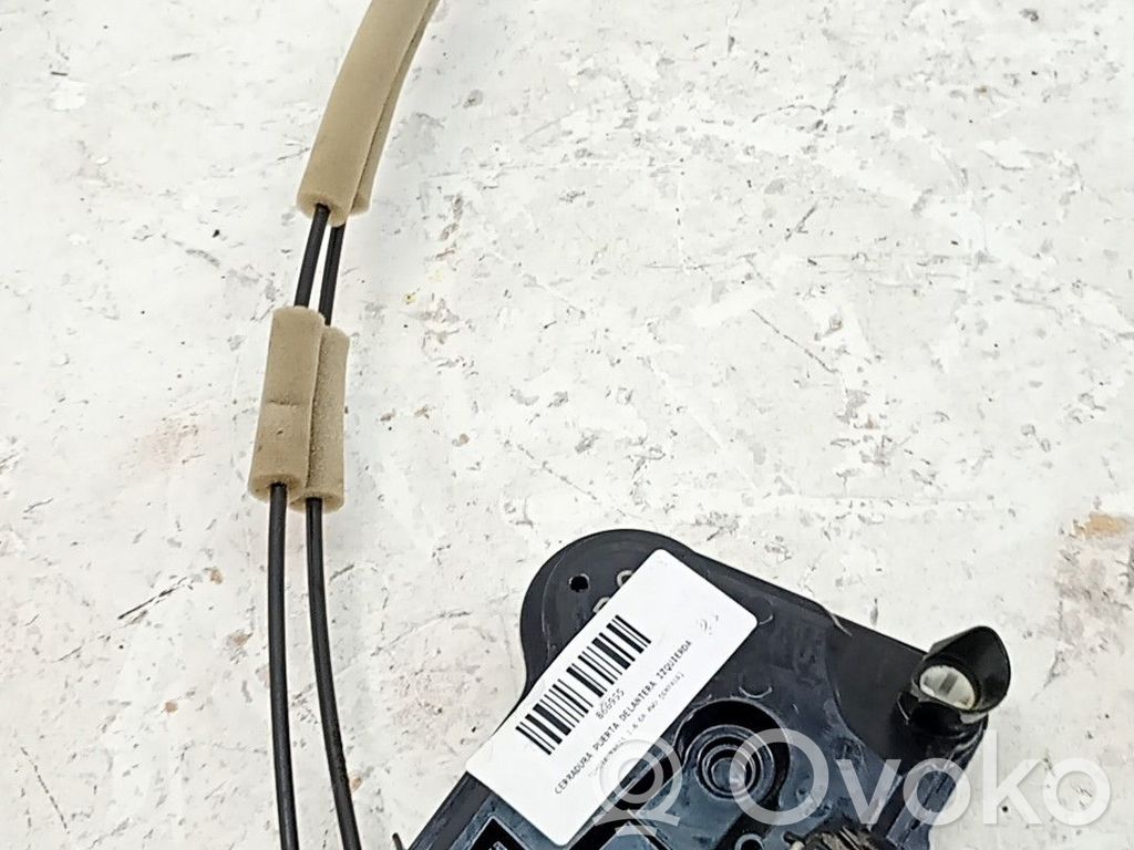 Toyota Yaris Zamek drzwi przednich 