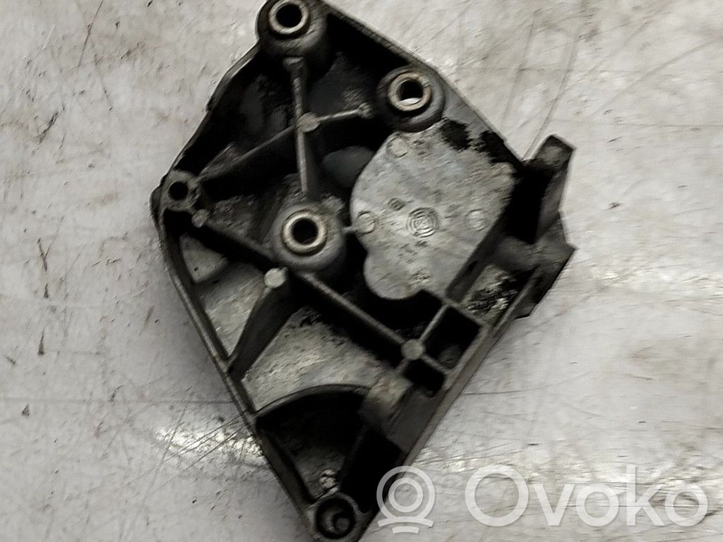 BMW X3 E83 Engine mount bracket 