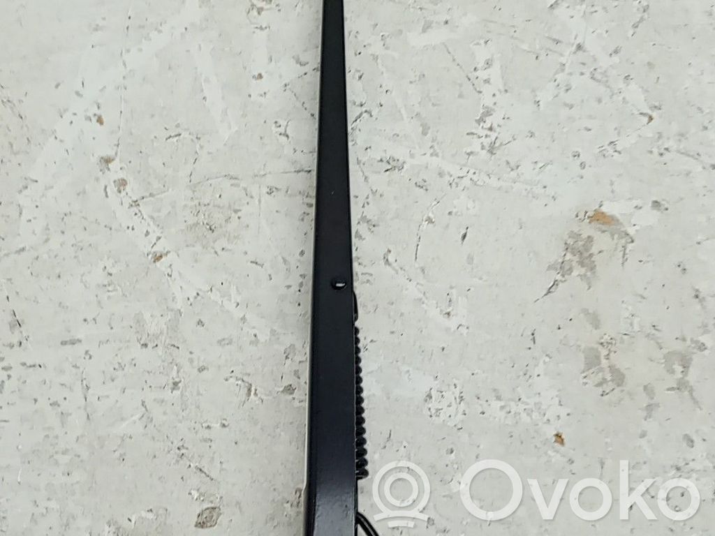 Toyota Yaris Brazo del limpiaparabrisas delantero