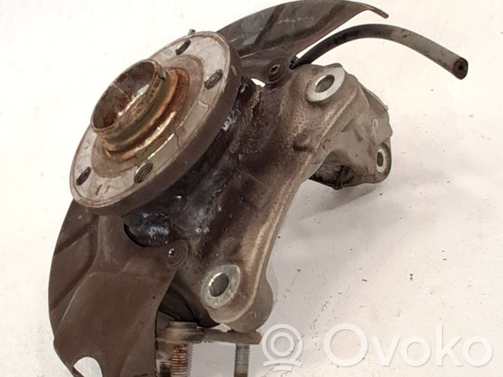 Volkswagen PASSAT CC Fuso a snodo con mozzo ruota anteriore 
