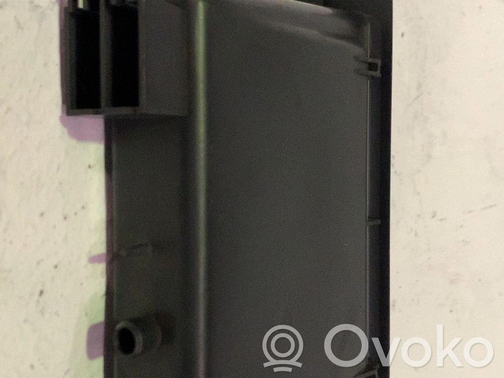 Cornice cruscotto   8200219467