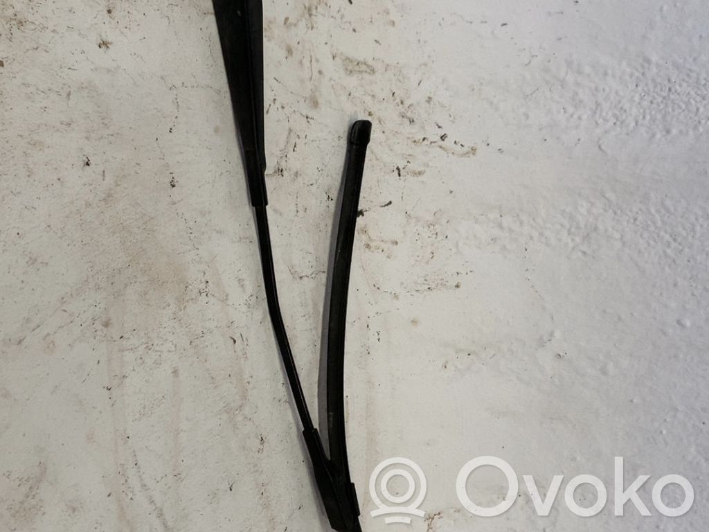 Front wiper blade arm   13284136