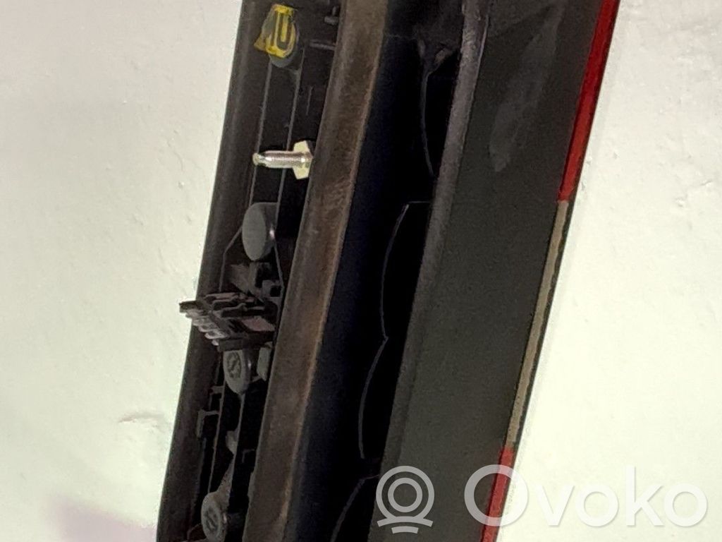 Lámpara de faros/luces traseros   9199763