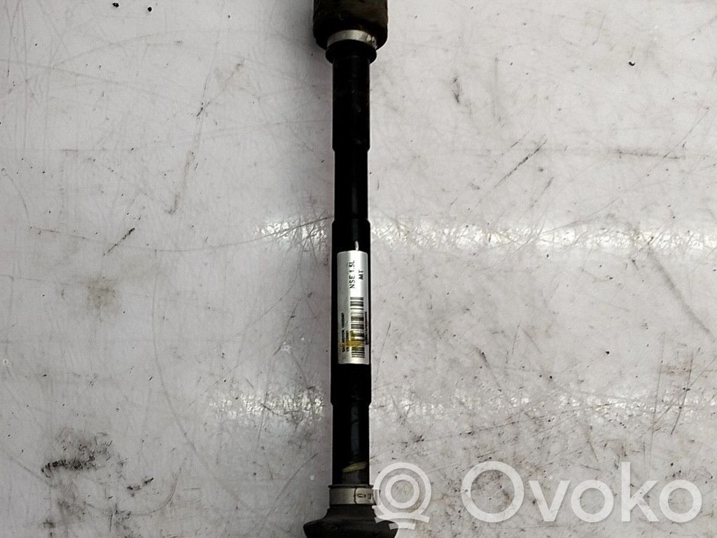 Antriebswelle vorne   10233397