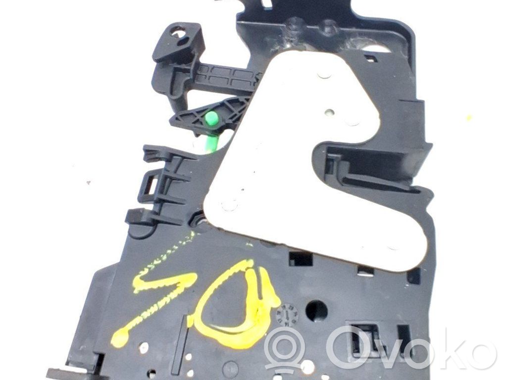 BMW X1 F48 F49 Tie down hook / loop 