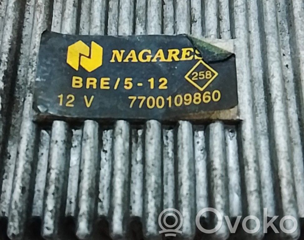 Steuergerät   7700109860