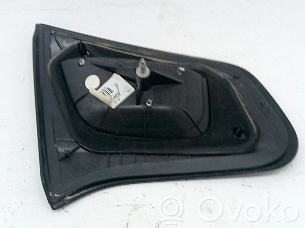 Rear tail light bulb   6350JC