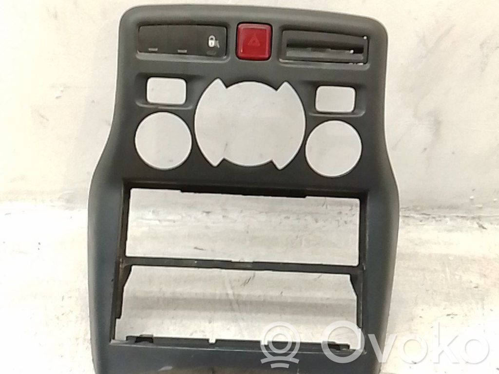 Comutator lumini pericol   6242PZ