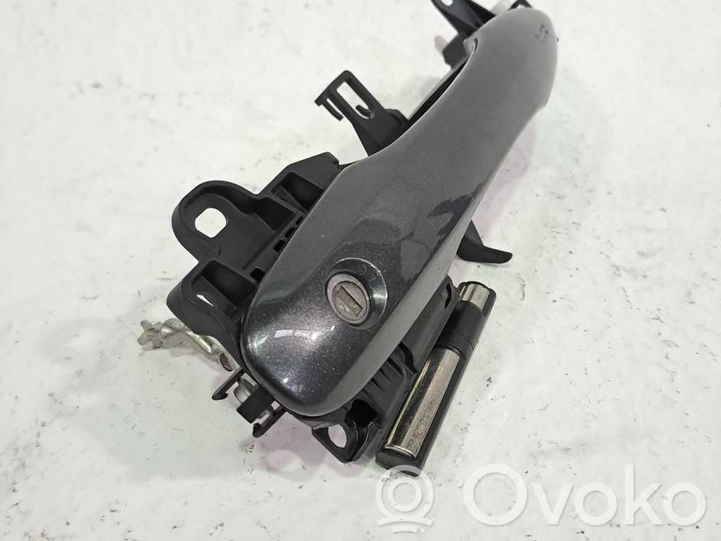 Toyota Yaris Klamka zewnętrzna drzwi przednich 