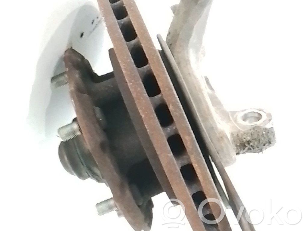Nissan Navara D22 Achsschenkel vorne 