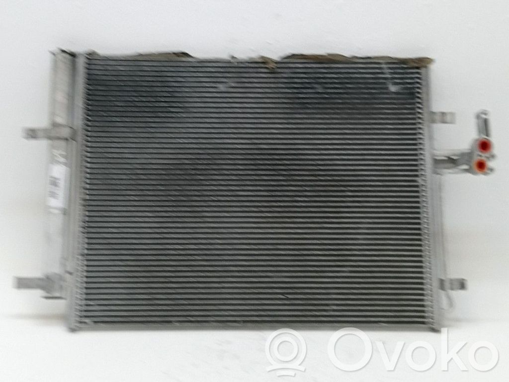 Ford Mondeo MK IV Radiateur condenseur de climatisation