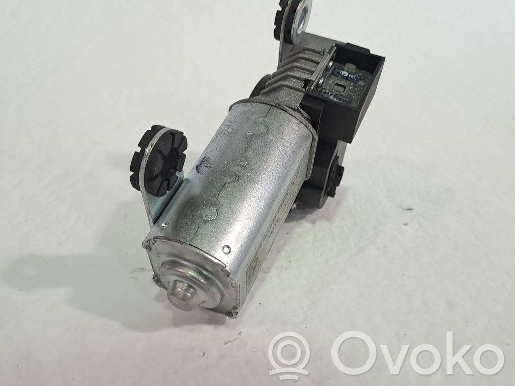 Motor del limpiaparabrisas trasero   61628361640,8361640