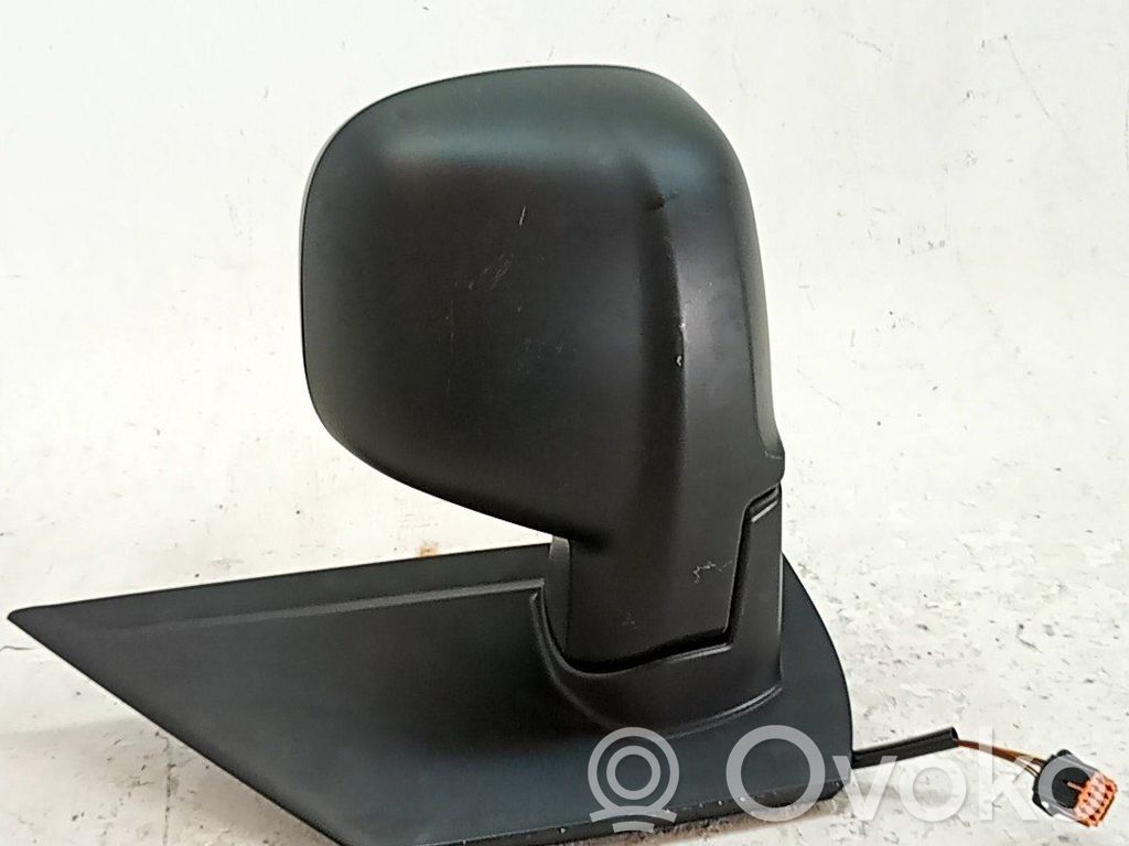 Etuoven sähköinen sivupeili   8149HX