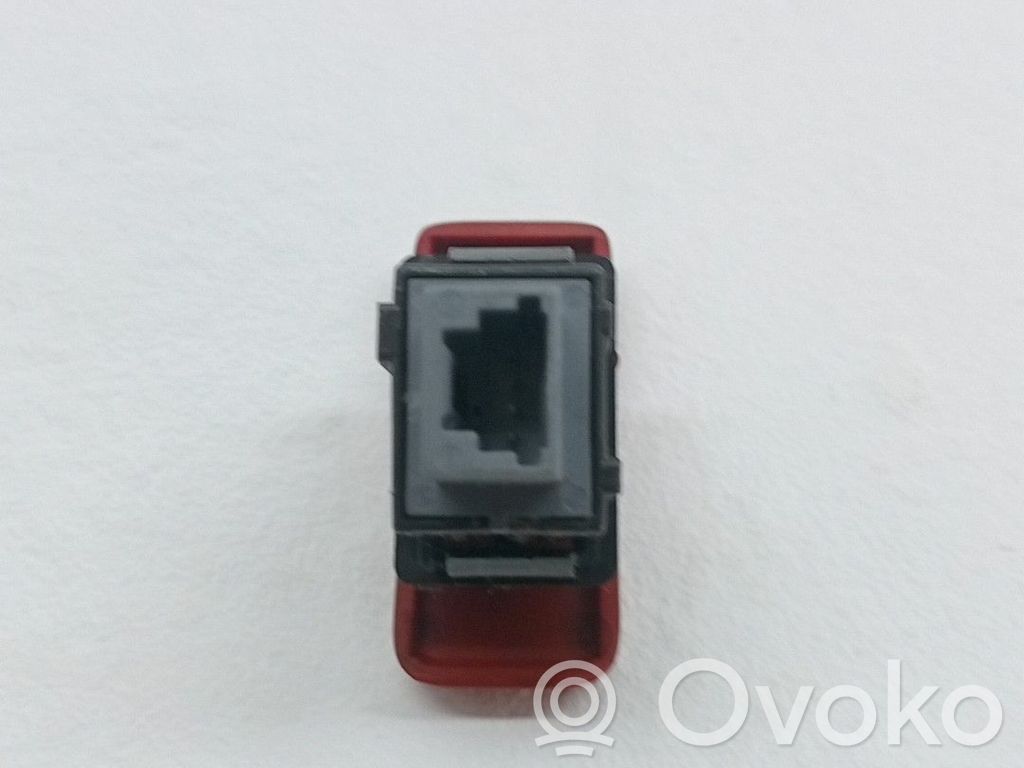 Botón interruptor de luz de peligro   8433202131