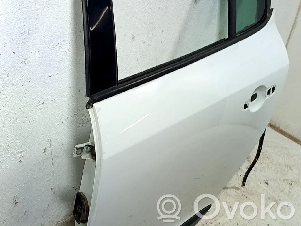 Puerta trasera   821018543R