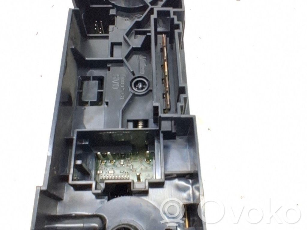 Panel klimatyzacji   6C0820045