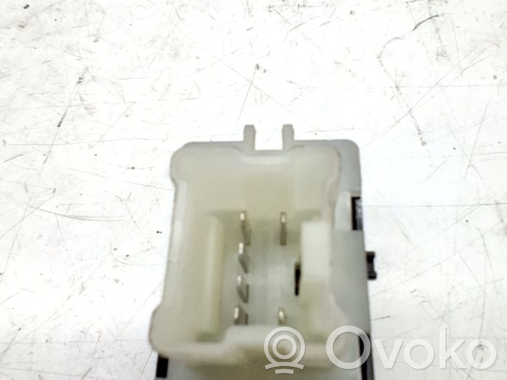 Dacia Sandero Alte comutatoare/butoane 