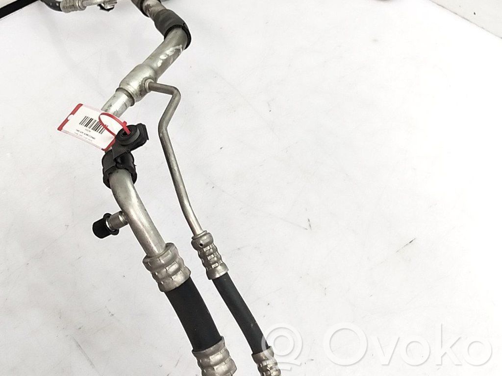 Manguito/racor flexible para A/C   97775G2080