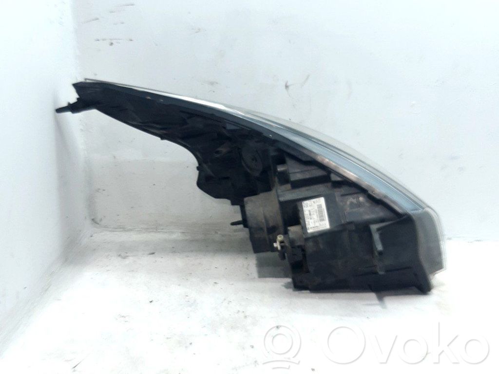 Scheinwerfer   95527868
