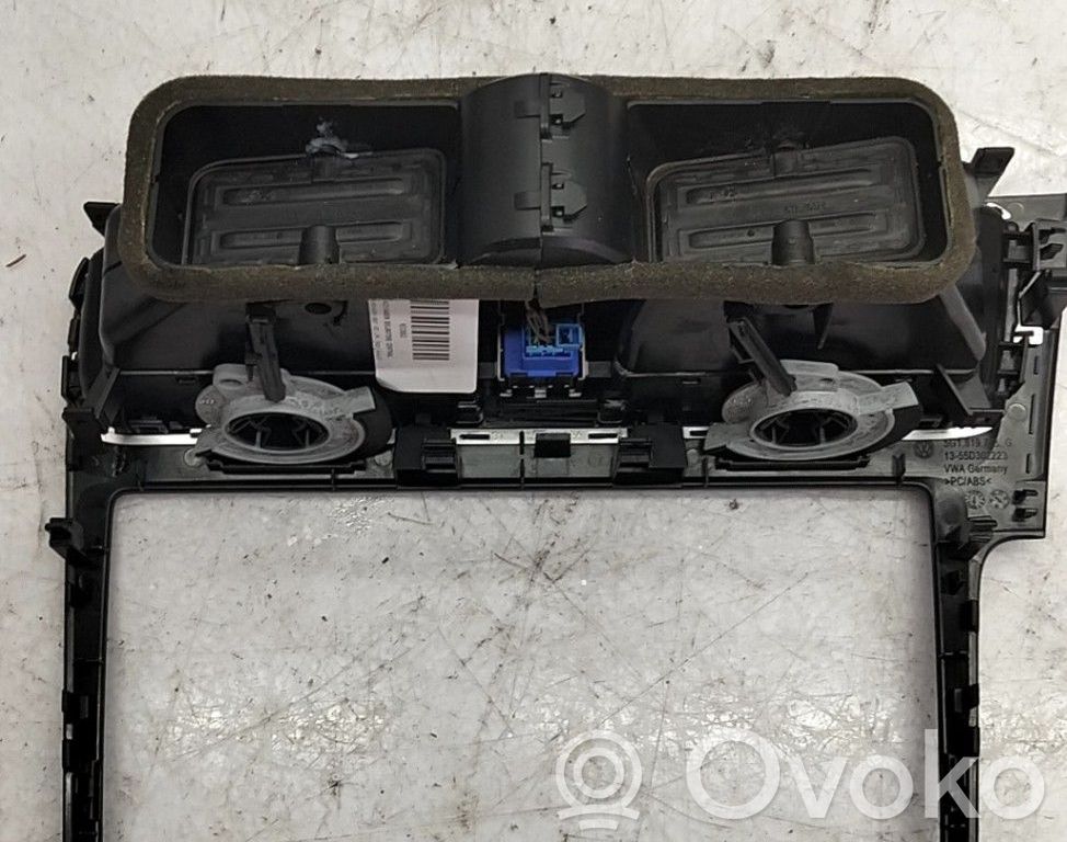 Volkswagen Golf VII Grilă ventilație centrală 