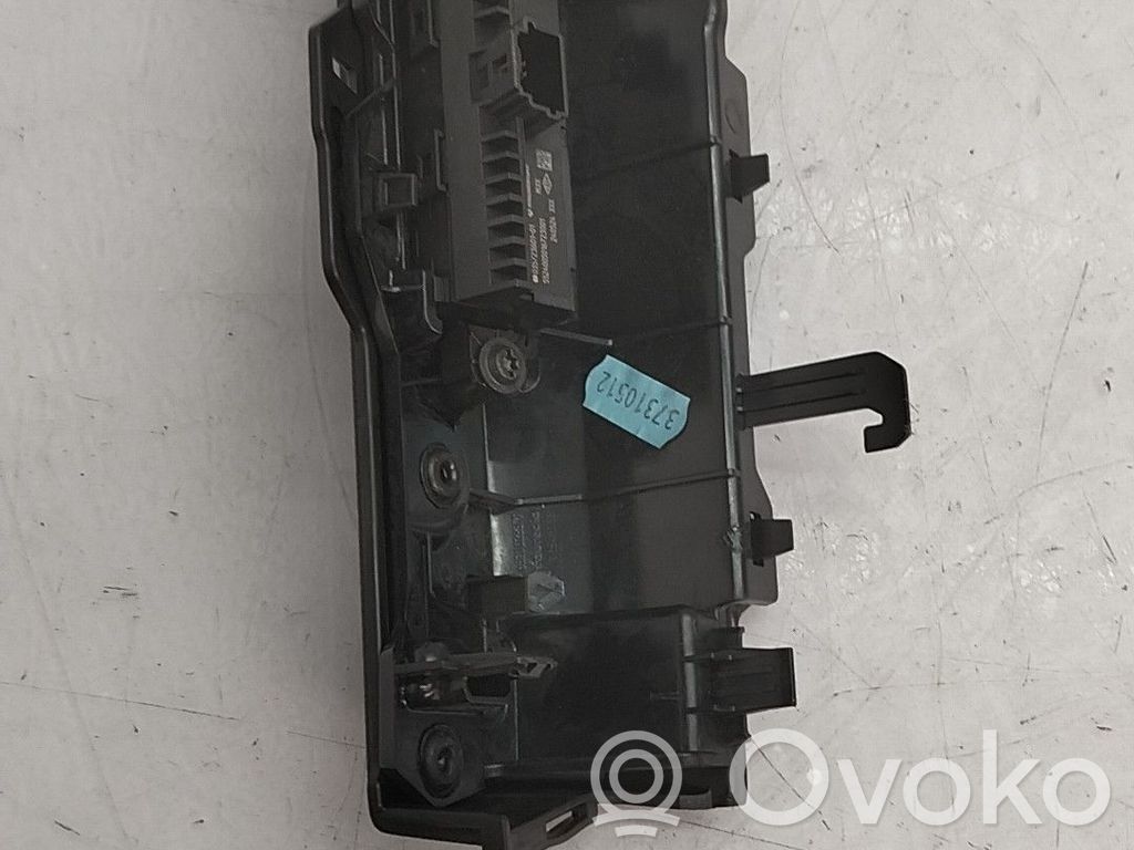 Renault Kangoo II Przełącznik świateł 