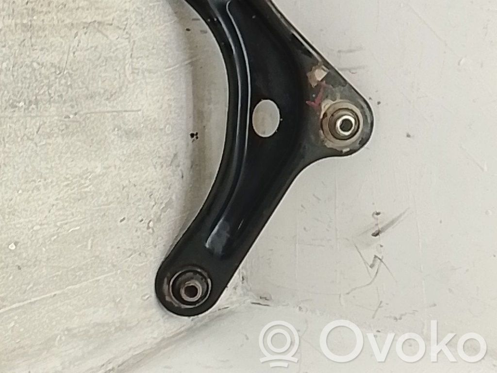Front lower control arm/wishbone   3520T7