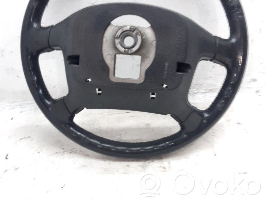 Ohjauspyörä   561003E200CQ