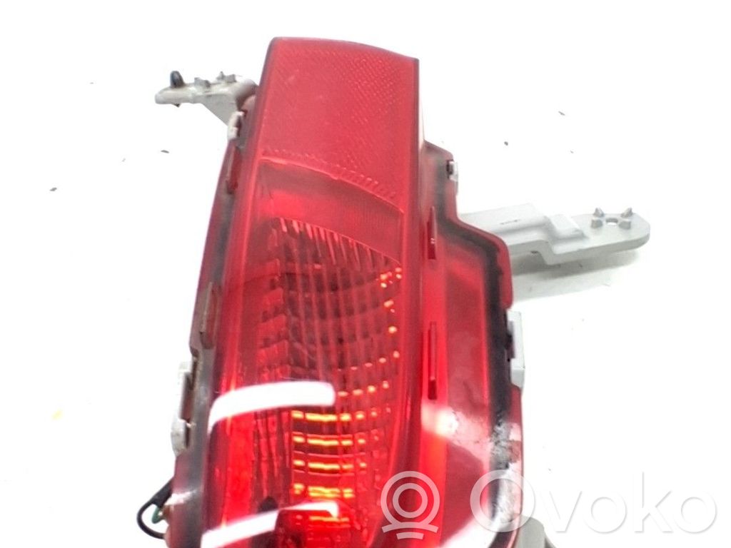 Lámpara de faros/luces traseros   92406G3100