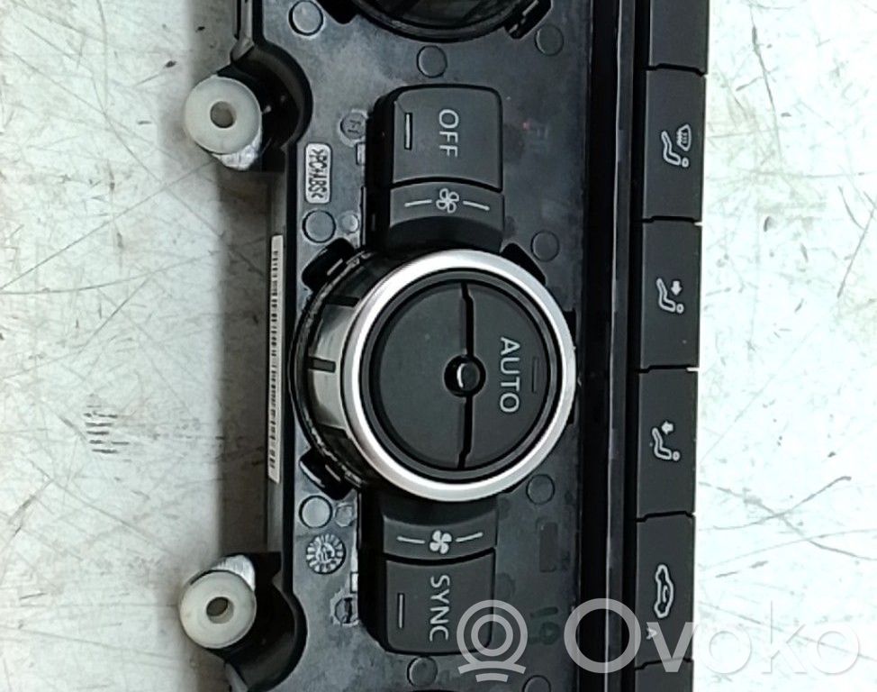 Volkswagen Touran I Panel klimatyzacji