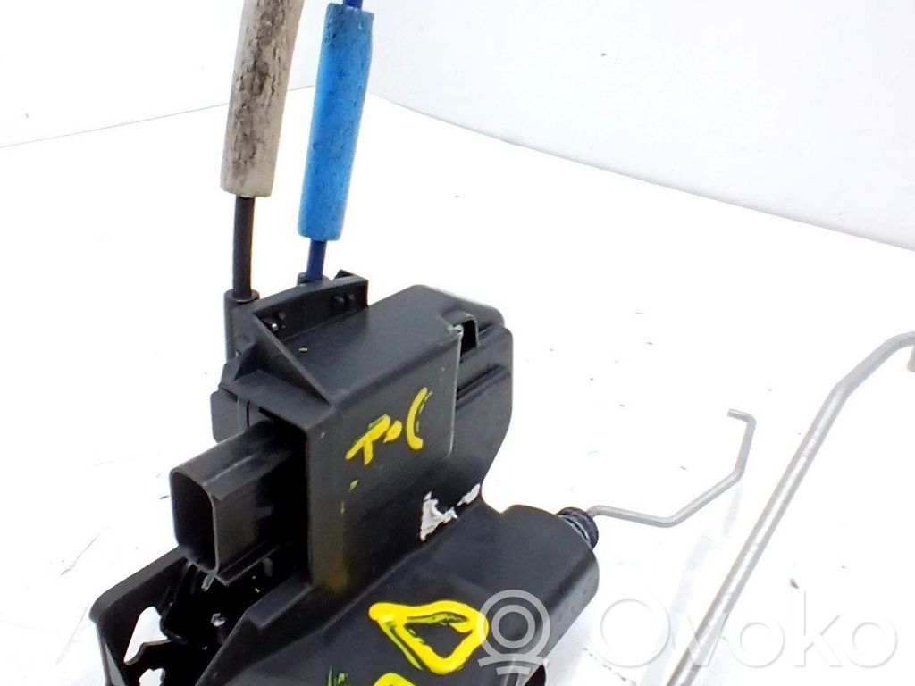 KIA Picanto Serratura portiera anteriore 
