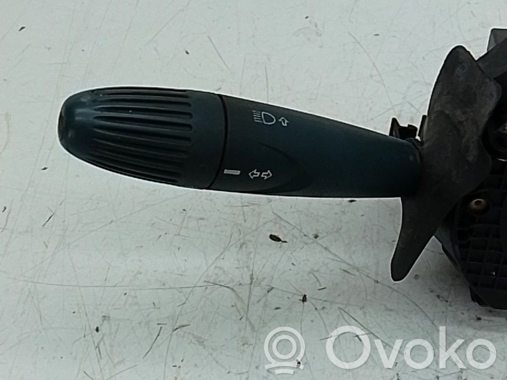 Fiat Doblo Boutons / interrupteurs volant