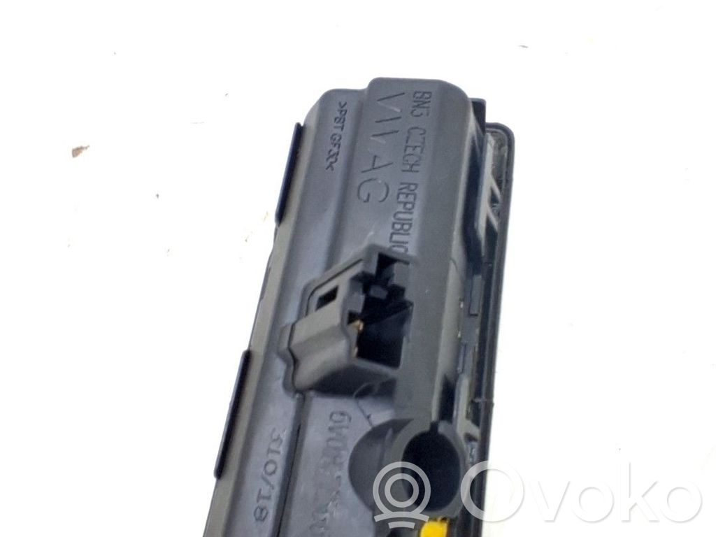 Manecilla de la puerta trasera maletero   6V0827566