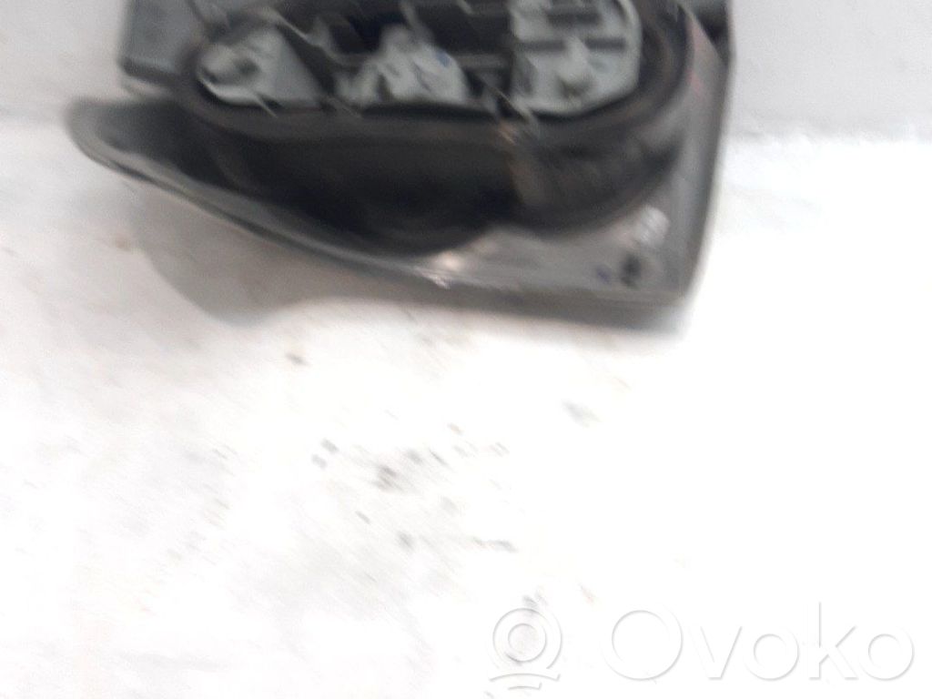 Toyota Corolla Verso AR10 Bec lampă spate 