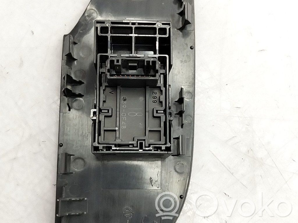 Toyota RAV 4 (XA40) Comutator comandă geamuri electrice 