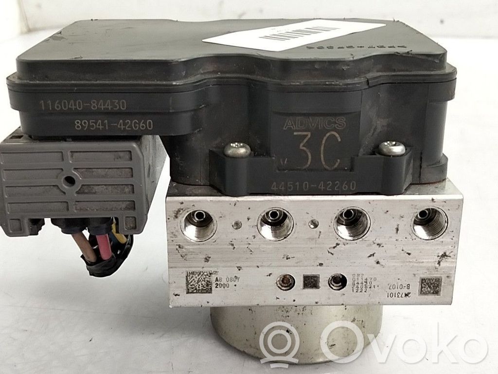 Toyota RAV 4 (XA40) Bomba de ABS 