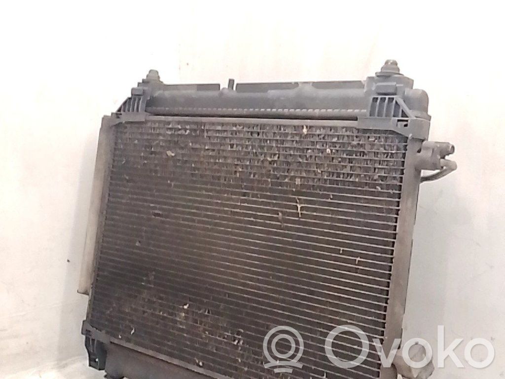 Toyota Yaris Radiatore di raffreddamento