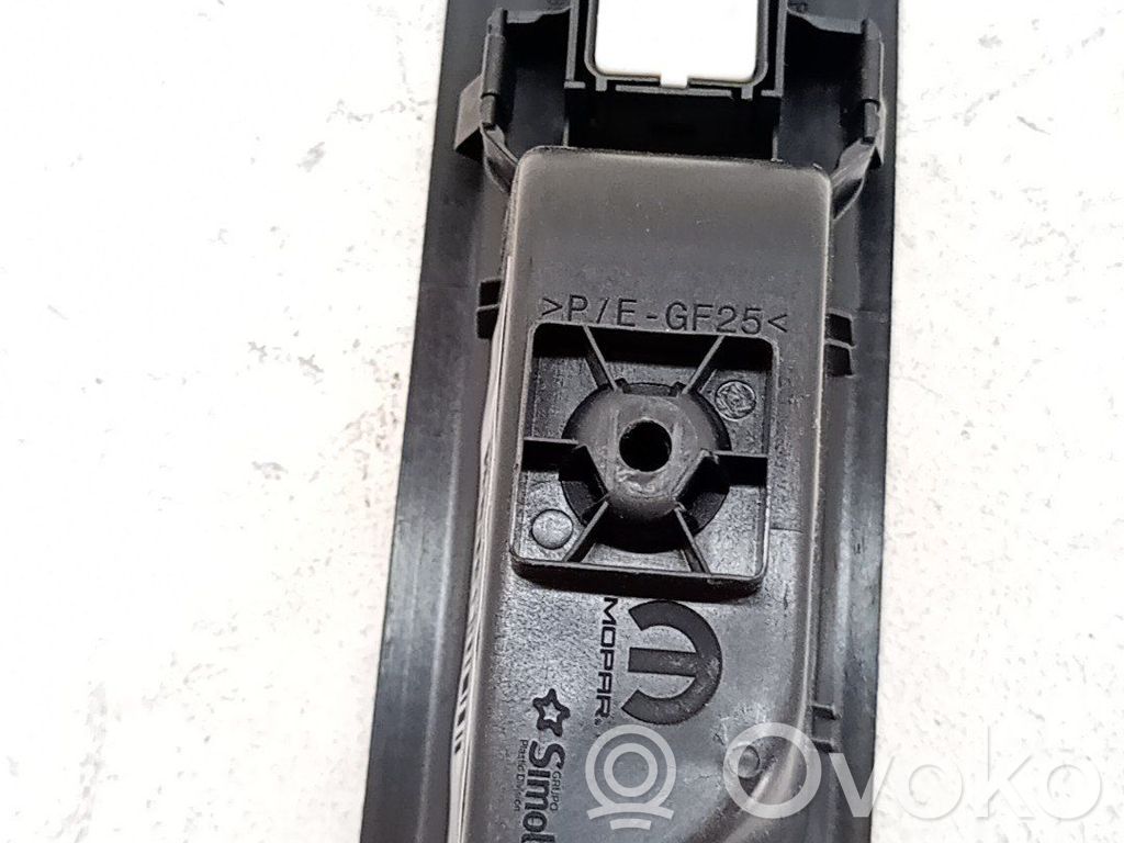 Citroen C3 Interruptor del elevalunas eléctrico 