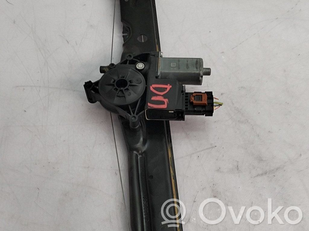 Motor del regulador de la ventanilla de la puerta delantera   9840159380