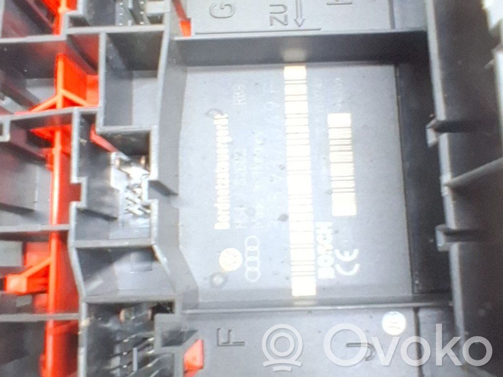 Modul de control caroserie central   3C0937049F