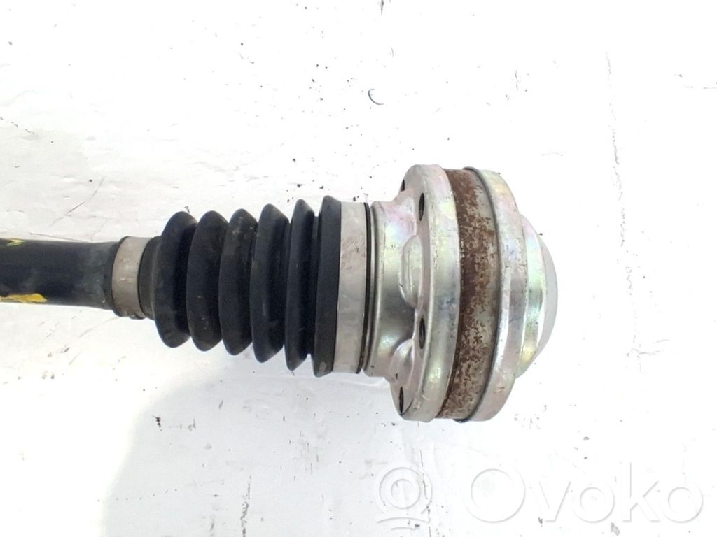 Eje de transmisión delantero   5N0407763D