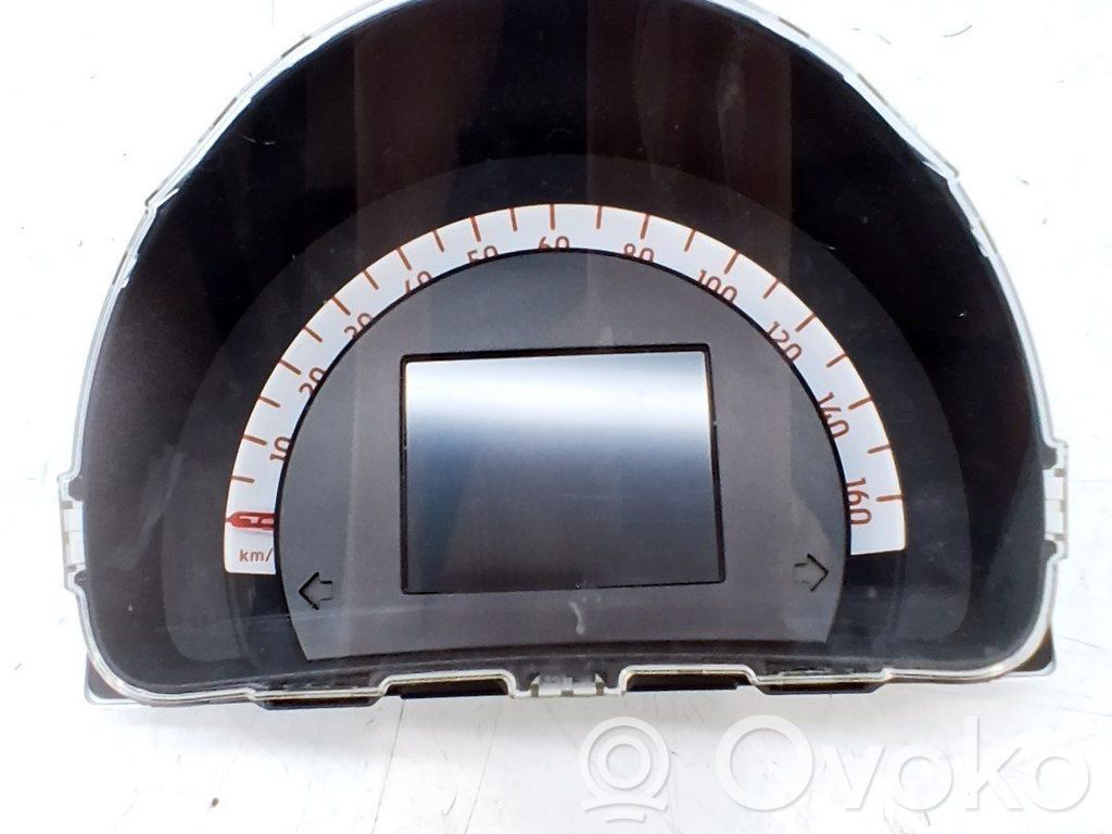 Smart ForTwo II Nopeusmittari (mittaristo) 